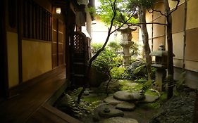 ゲストハウス金魚家